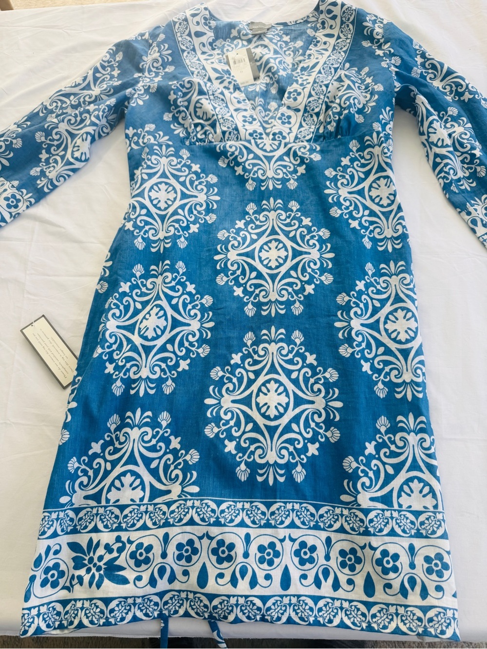 NWT Ann Taylor Sz 6 Blue Linen Cotton White Medallion’s Long Sleeve Shift Dress